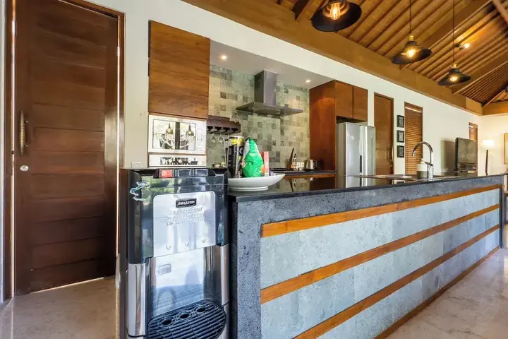 Чангу: The Akasha Seminyak Bali Luxury Villas