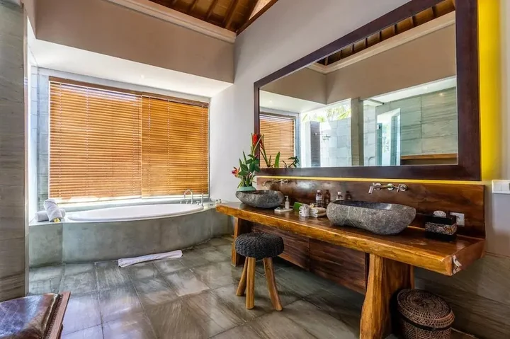 Чангу: The Akasha Seminyak Bali Luxury Villas
