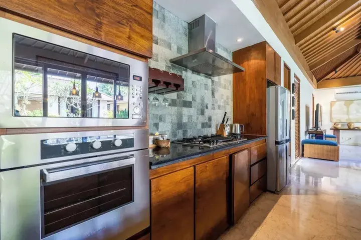 Чангу: The Akasha Seminyak Bali Luxury Villas