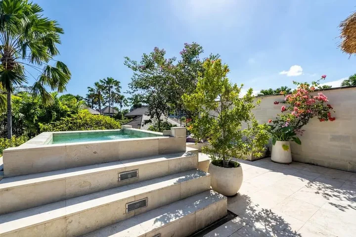 Чангу: The Akasha Seminyak Bali Luxury Villas