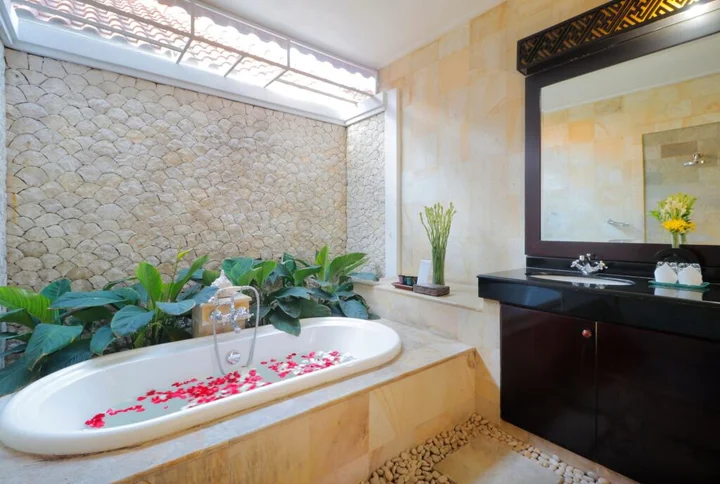 Кута: Heliconia Villa