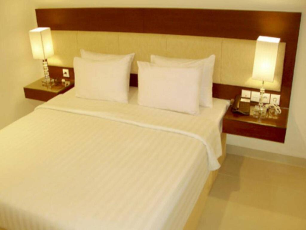 Сурабая: Country Heritage Resort Hotel