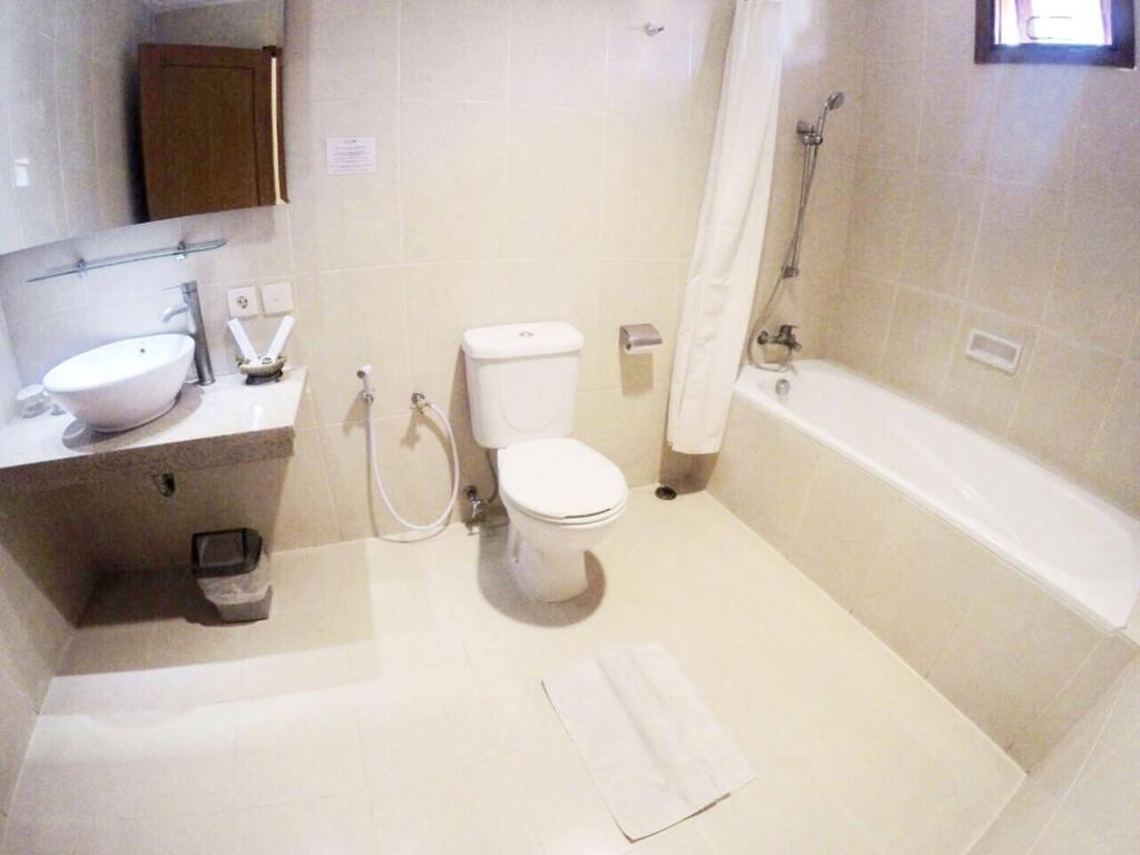 Сурабая: Country Heritage Resort Hotel