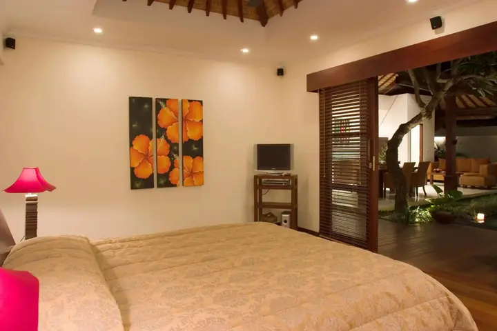 Санур: Ellora Villas