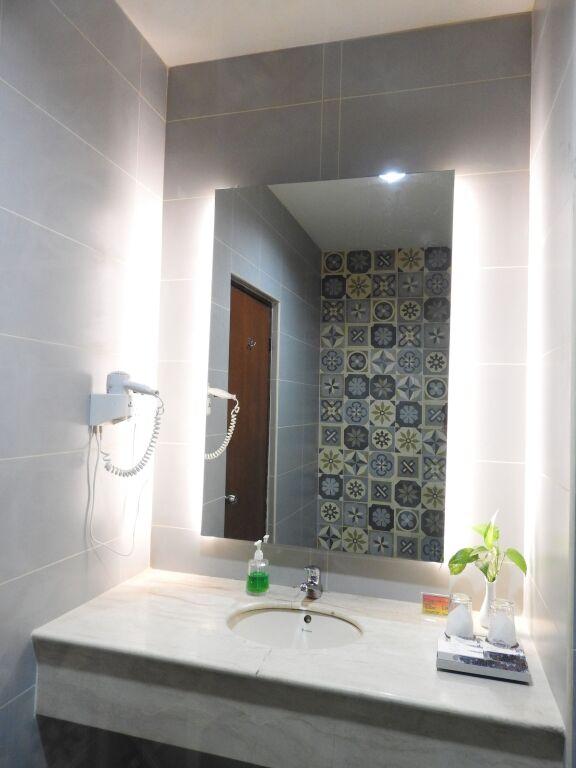 Батам: Crown Vista Hotel