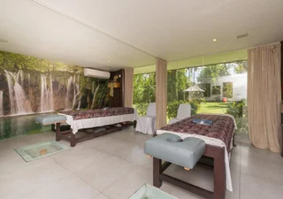 Кута: Four on Drupadi Villa