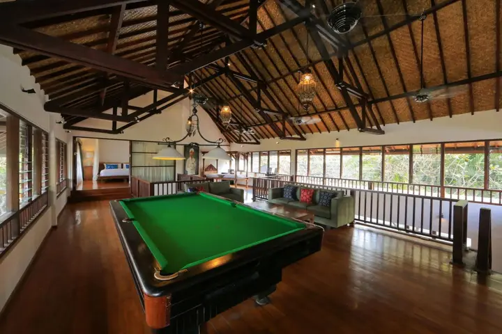 Кута: Four on Drupadi Villa