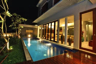 Чангу: Astamana Villa Canggu
