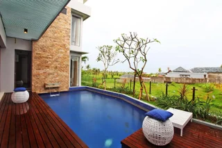 Чангу: Astamana Villa Canggu