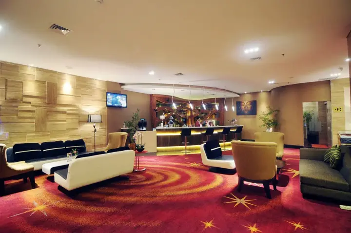 Банджармасин: Golden Tulip Galaxy Hotel