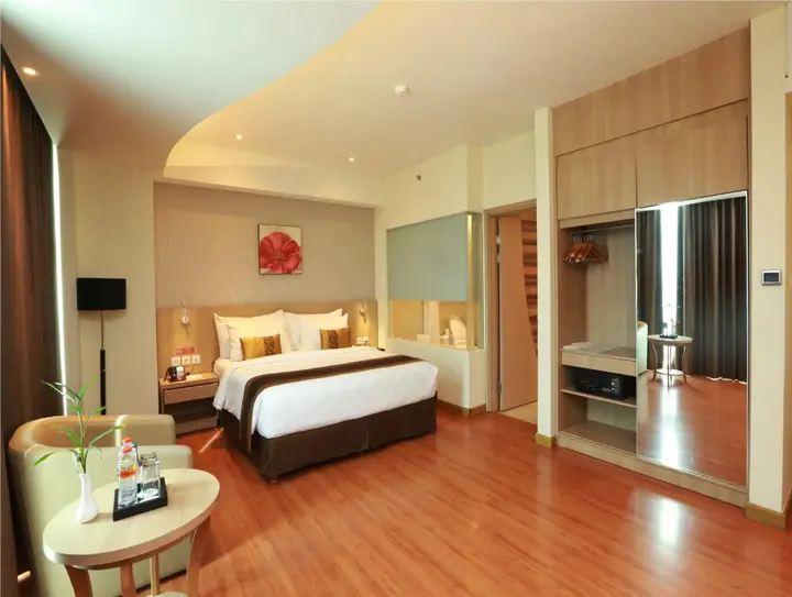 Банджармасин: Golden Tulip Galaxy Hotel