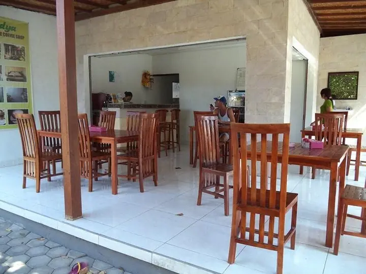 Лембонган-Айленд: Radya Homestay