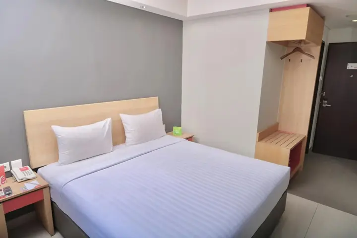 Семаранг: @HOM Simpang Lima Semarang