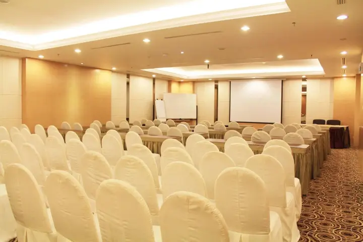 Джакарта: All Sedayu Hotel Kelapa Gading