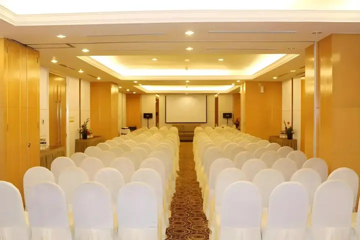 Джакарта: All Sedayu Hotel Kelapa Gading