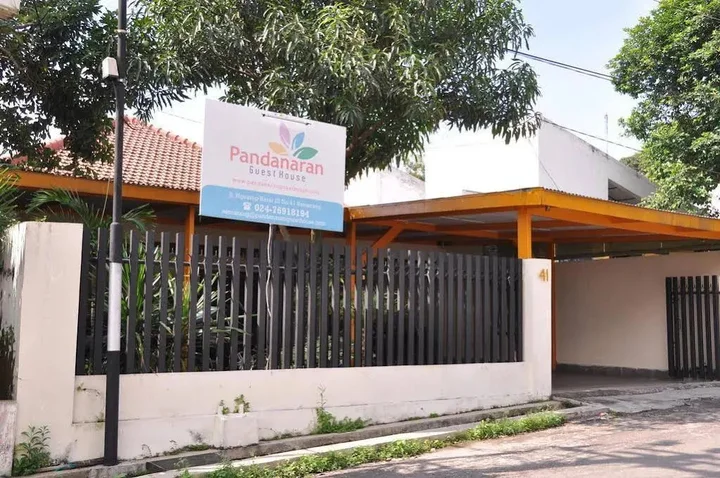 Семаранг: Pandanaran Guest House