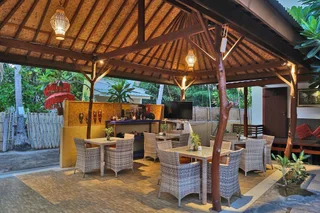 Гили Аир: Sari Gili Bungalow