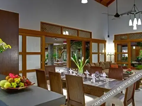 Чангу: Villa Naree