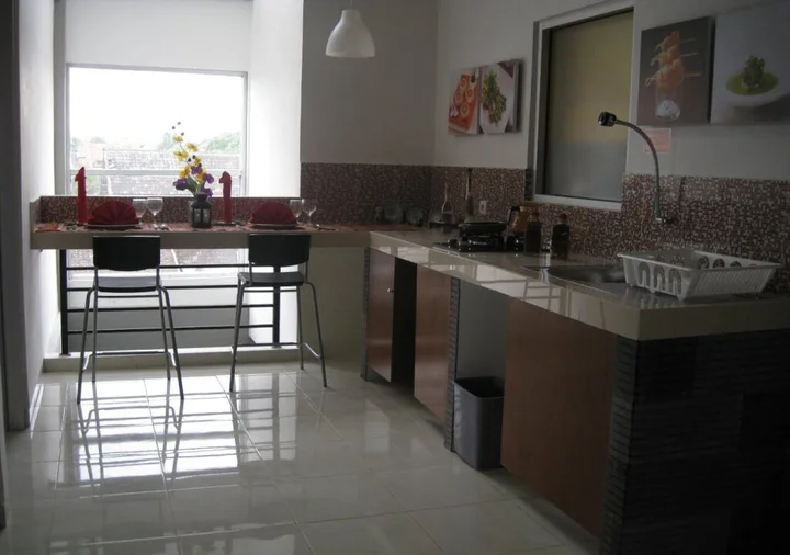 Депок: Oasis Studio Hotel Dua Male Only Hotel