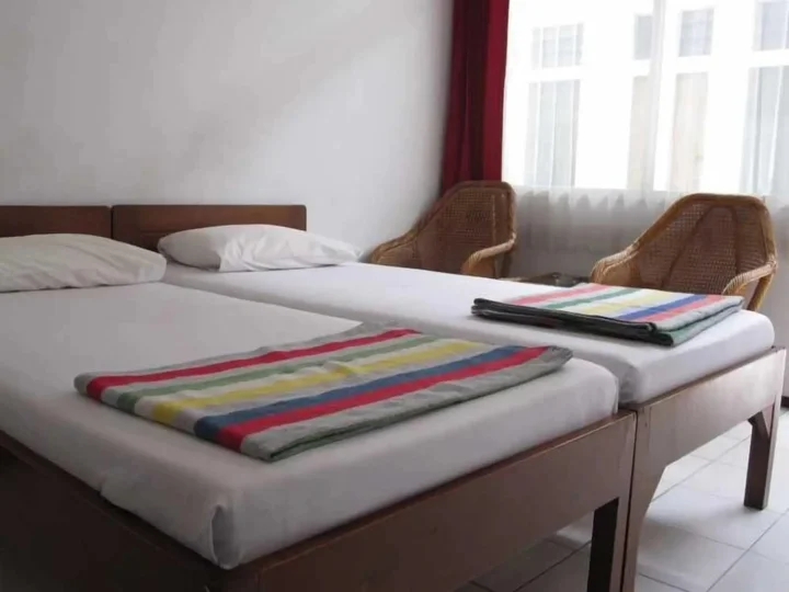 Маланг: Hotel Tosari