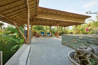 Бунутан: Villa Adi
