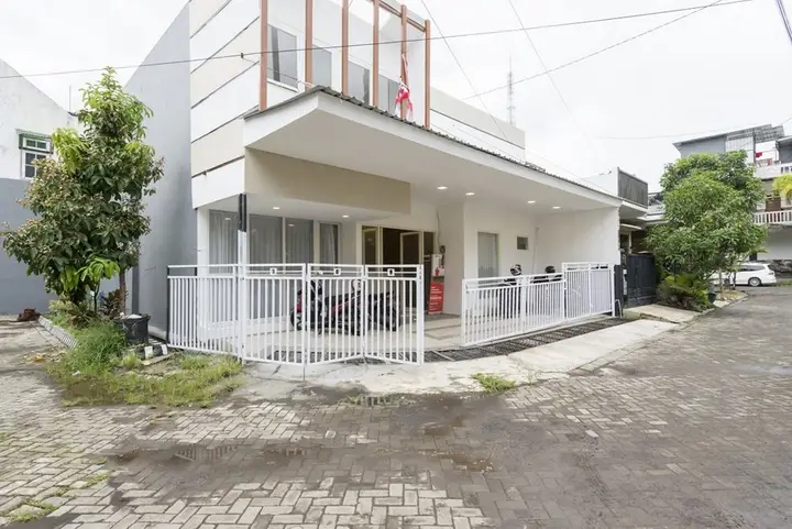 RedDoorz Syariah @ Griya Shanta Malang — фото 4