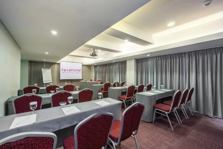 Джакарта: favehotel Gatot Subroto