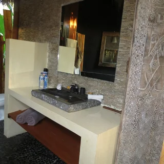 Джимбаран: La Cabane Bali