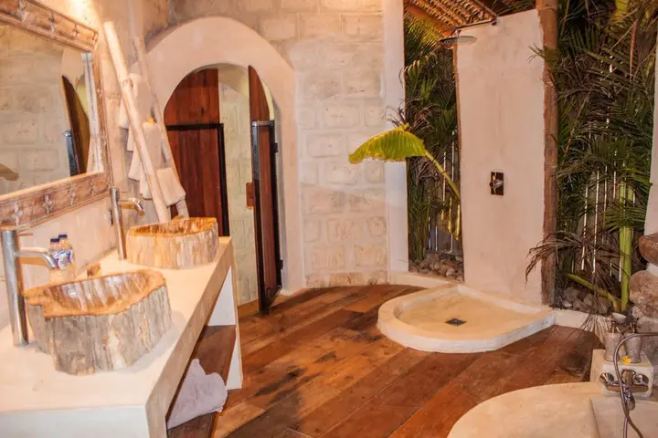 Джимбаран: La Cabane Bali