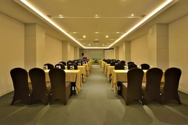 Пеканбару: Tjokro Hotel Pekanbaru