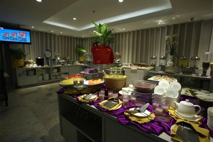 Пеканбару: Tjokro Hotel Pekanbaru