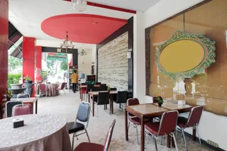 Медан: Hotel Syariah Grand Jamee