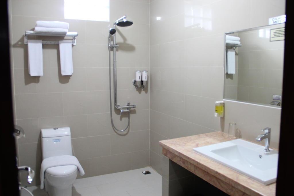 Бандунг: Hotel Victory Bandung