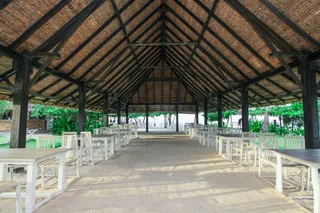 Остров Пеньенгат: Trikora Beach Club & Resort