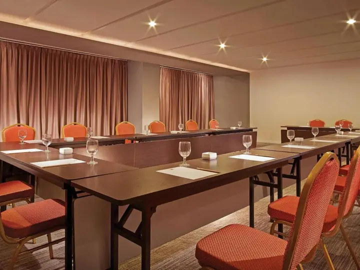 Сурабая: ibis Surabaya City Center