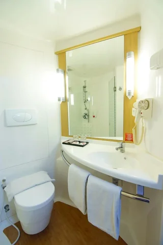 Сурабая: ibis Surabaya City Center