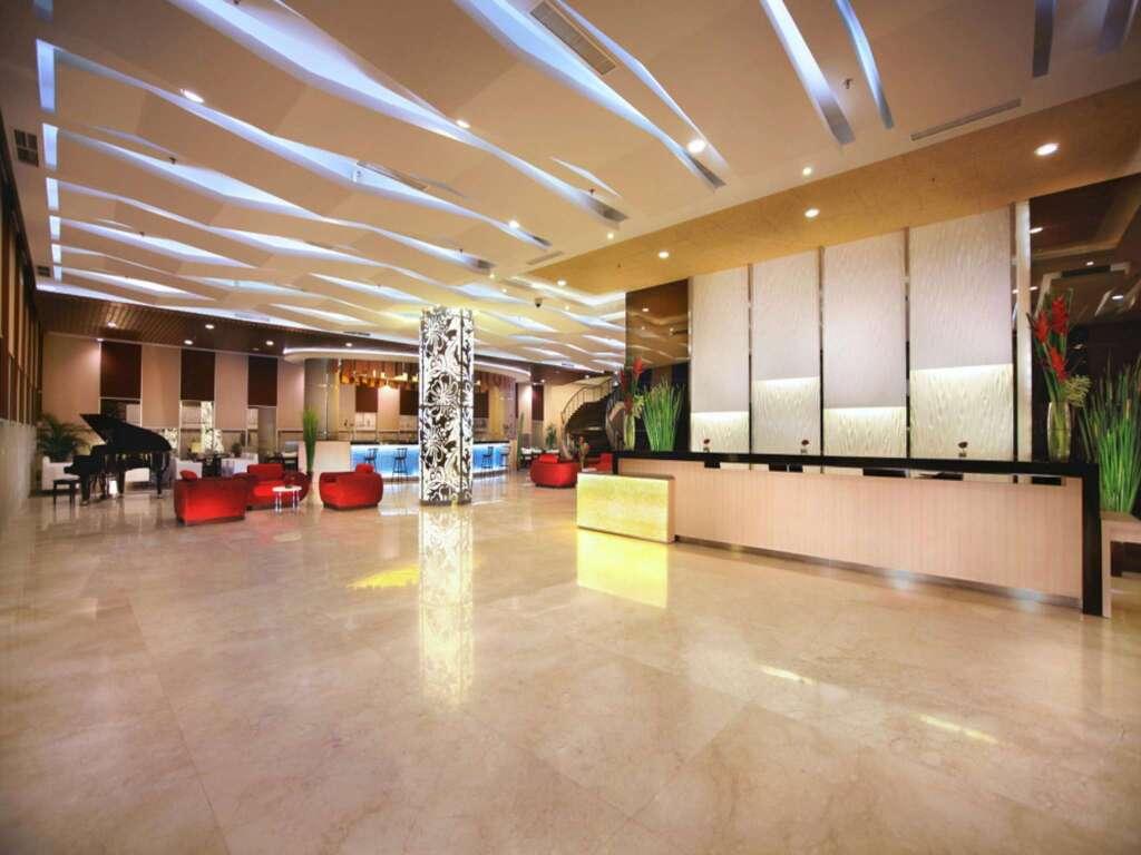 Маланг: Atria Hotel Malang