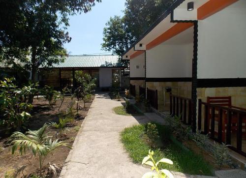 The Raden Village Home Stay Syariah — фото 3