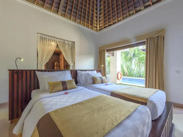 Кута: The Haere Seminyak
