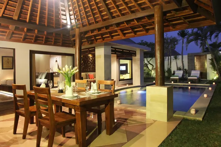 Кута: The Haere Seminyak