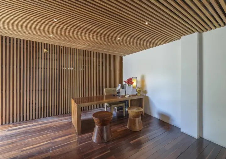 Кута: The Haere Seminyak