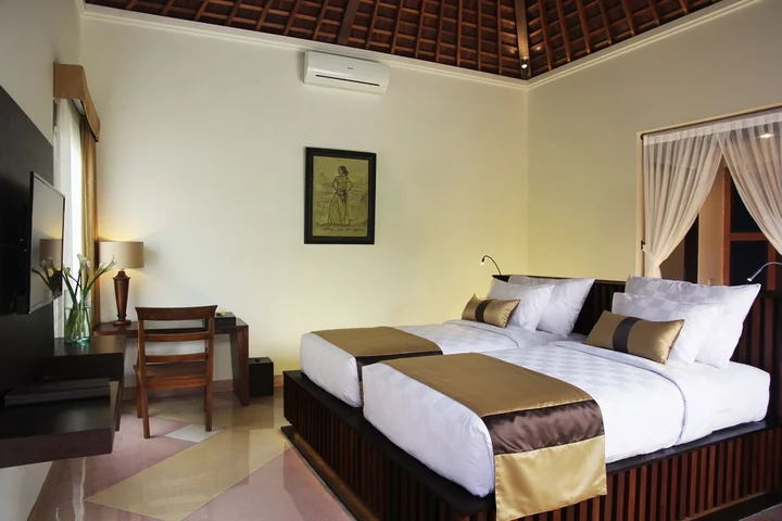 Кута: The Haere Seminyak