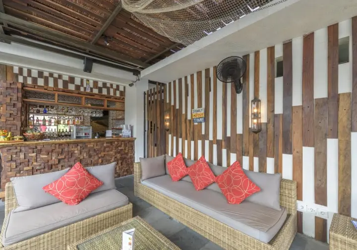 Кута: The Haere Seminyak