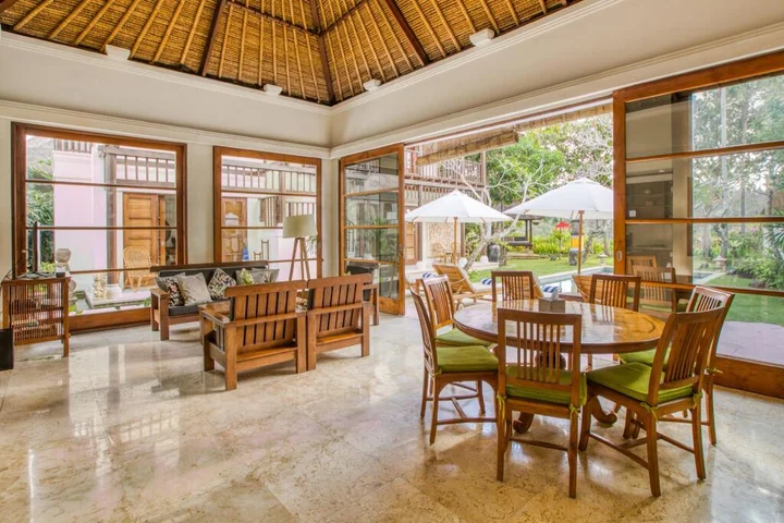 Джимбаран: Jimbaran Beach Villas By Nakula