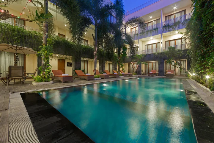 Кута: ViHan Suites Bali