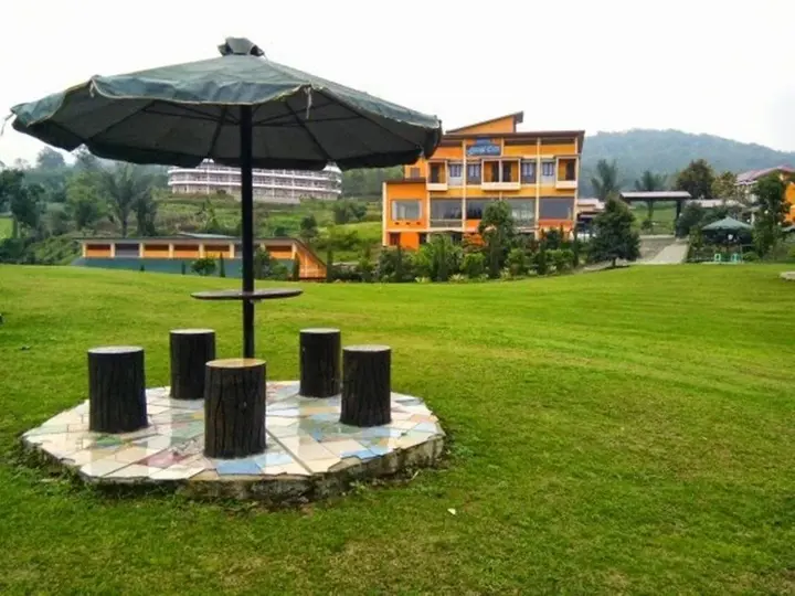 Берастаги: Hotel Grand Orri Berastagi