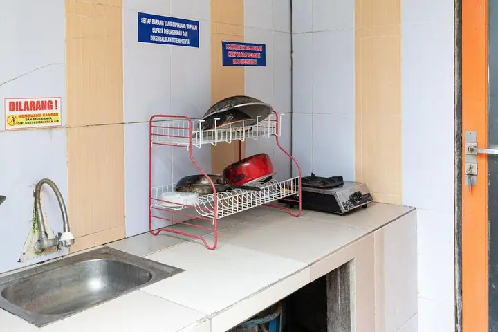 RedDoorz Syariah near Jalan A Yani KM 8 Citraland — фото 3