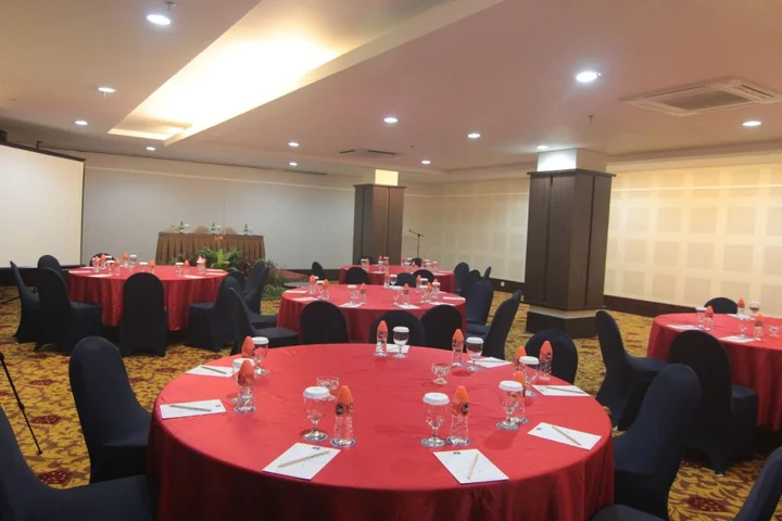 Тангеранг: Hotel Horison Grand Serpong