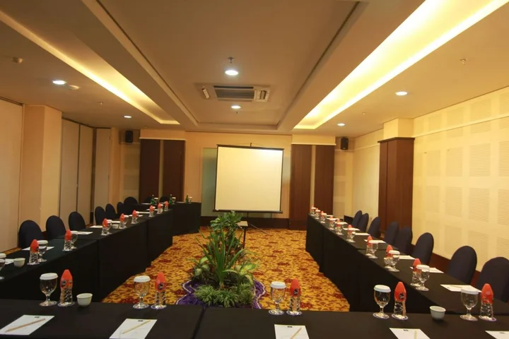 Тангеранг: Hotel Horison Grand Serpong