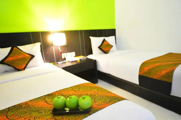 Тангеранг: J Hotel Bandara Soekarno Hatta